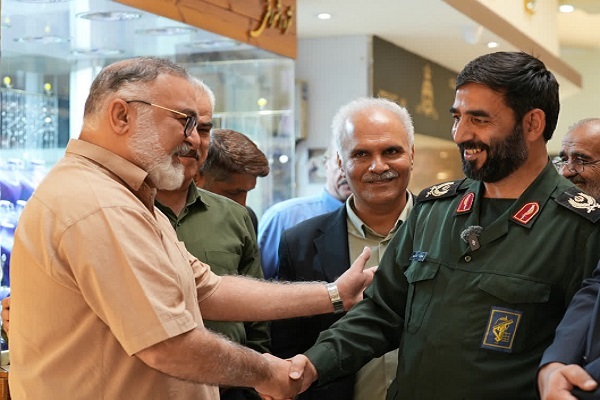 بازاریان یزد؛ نماد صبر، استقامت و وفاداری به آرمان‌های امام راحل و شهدا + تصاویر