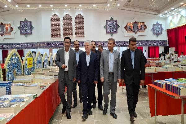 نمایشگاه کتاب در یاسوج افتتاح شد+ تصاویر