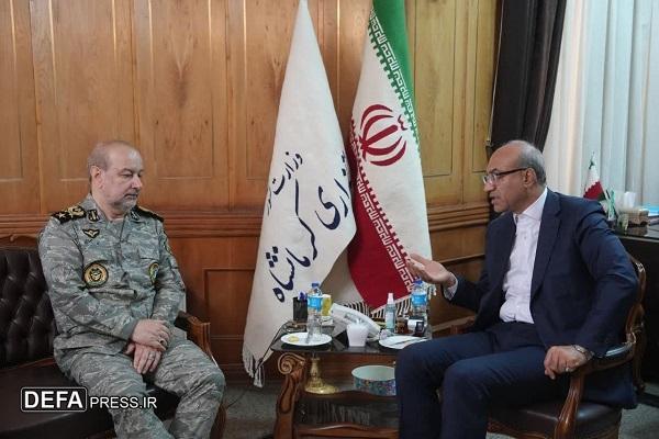 دیدار جانشین رییس بنیاد حفظ آثار دفاع مقدس با استاندار کرمانشاه