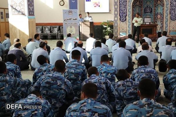 برگزاری نشست آگاه‌سازی آسیب‌های اجتماعی در پایگاه شهید حبیبی زهام+ تصاویر