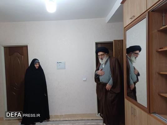 دیدار امام‌جمعه کرج با خانواده شهدای حملات صهیونیستی