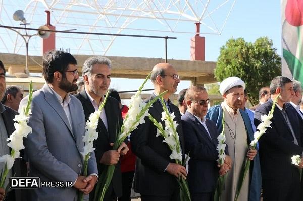 برگزاری آیین عطرافشانی و گلباران گلزار شهدای شهرکرد با حضور مشاورین وزرا و مدیران استانی