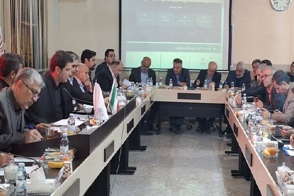 بالغ بر ۱۹ هزار میلیارد تومان در زنجیره فولاد کردستان سرمایه‌گذاری می‌شود
