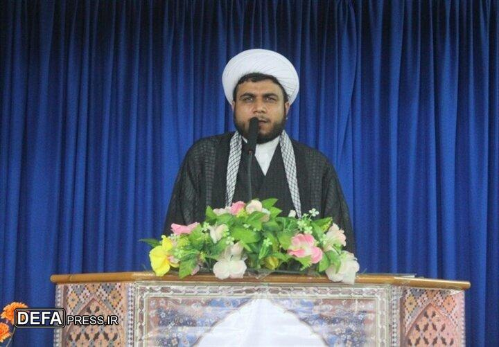 حفظ عزت کشور و تداوم راه شهدا وظیفه مسئولان است