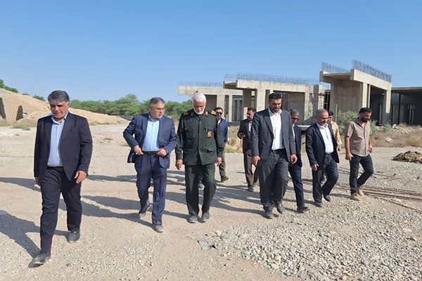 بازدید معاون استاندار و سرپرست فرمانداری اهواز از پروژه موزه دفاع مقدس خوزستان
