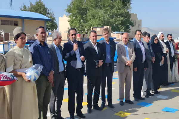 کاروان مهر بانشاط در کهگیلویه و بویراحمد / تجهیزات ورزشی و اقلام بهداشتی بین ۱۳ شهرستان و منطقه استان توزیع شد