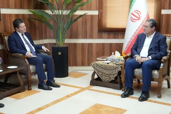 استاندار آذربایجان غربی: اهمیت استفاده از ظرفیت‌های مرزی آذربایجان غربی در توسعه روابط اقتصادی و تجاری