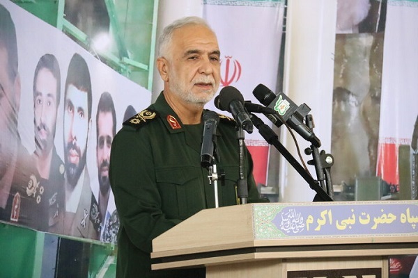 عزت ملت ایران ثمره استقامت و وعده الهی است