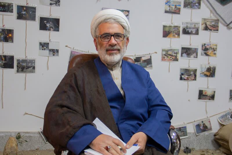 هر رزمنده برای خود صحنه‌ها و خاطراتی دارد که جمع‌آوری آنها یک دایره‌المعارف بزرگ خواهد شد