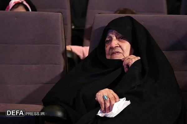 مادر شهید حداد عادل آسمانی شد + متن وصیت نامه