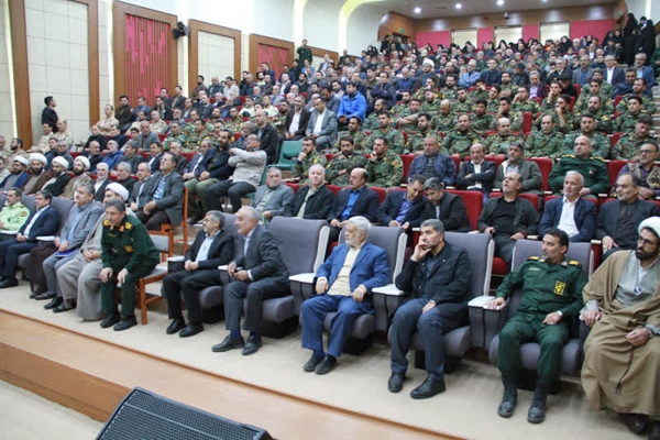 تصاویر/ آیین افتتاحیه نمایشگاه دفاع مقدس استان اردبیل