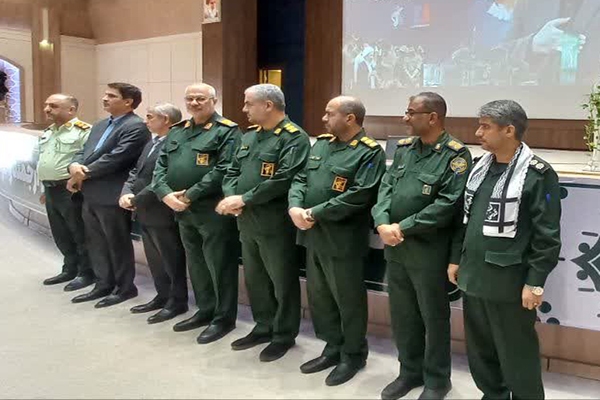 همایش تجلیل و تکریم از حماسه سازان دفاع مقدس در منطقه آزاد اروند