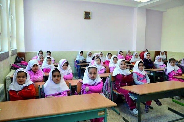 بهمن خدادادی: ۱۵۴ فضای آموزشی در چهارمحال و بختیاری تا پایان سال به بهره‌برداری می‌رسند