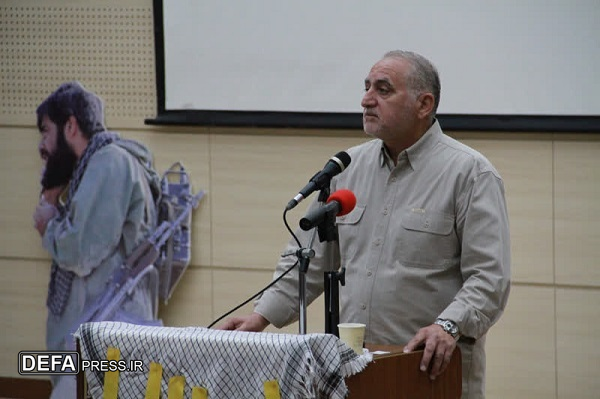 سردار کریمیان: دفاع مقدس باید نسل به نسل تبیین شود سردار کریمیان: دفاع مقدس باید نسل به نسل تبیین شود
