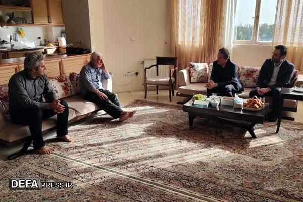 جانبازان، نماد ایثار و چراغ راه نسل امروز هستند