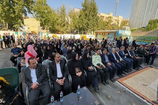 آغاز «جشن شکوفه‌ها» و سال تحصیلی کلاس اولی‌ها در کهگیلویه و بویراحمد