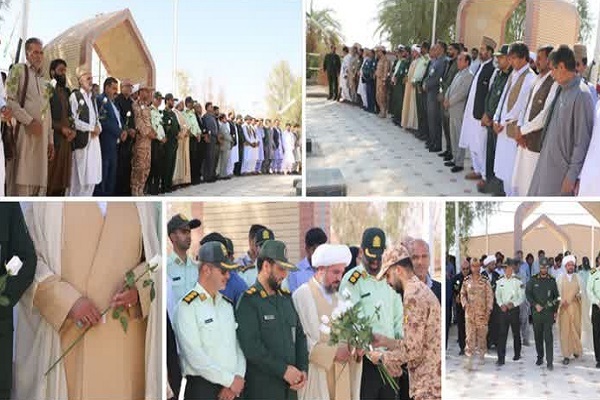 آیین غبارروبی و عطرافشانی مزار شهدای فهرج به مناسبت هفته دفاع مقدس برگزار شد
