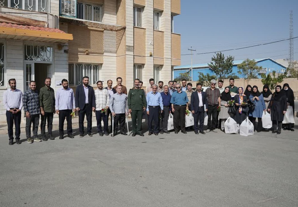 تجلیل از پزشکان مراکز درمانی همزمان با روز پزشک