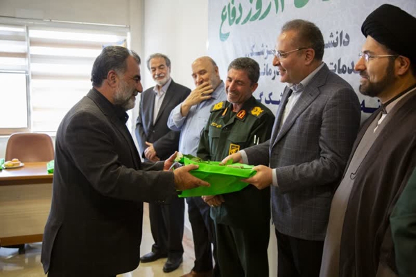 رشادت کادر درمان در جنگ ۱۲ روزه ستودنی بود