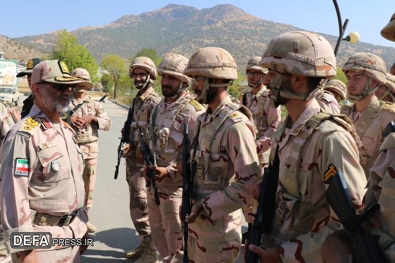 رشادت و ایثار رزمندگان نباید مورد غفلت و فراموشی واقع شود