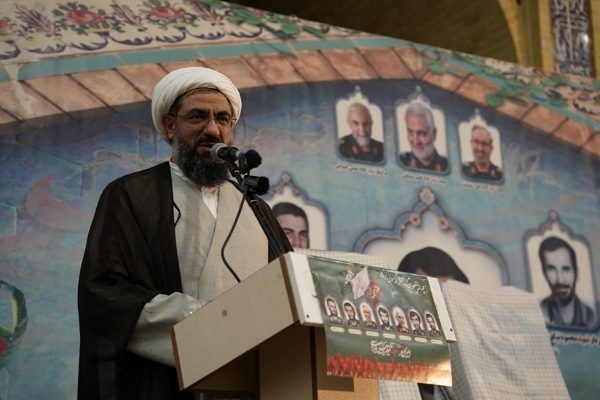 لازمه وفاداری به شهدا، وفاق و انسجام ملی است