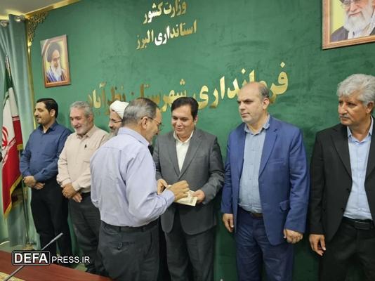 آزادگان و ایثارگران، پرچمداران عزت ملی هستند