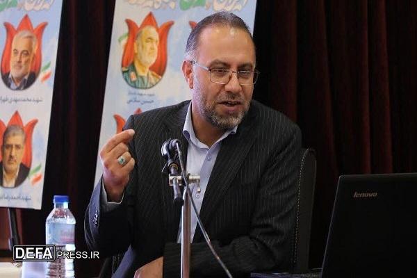 انقلاب اسلامی در کمتر از نیم قرن مسیر معجزه‌آسایی را پیموده است
