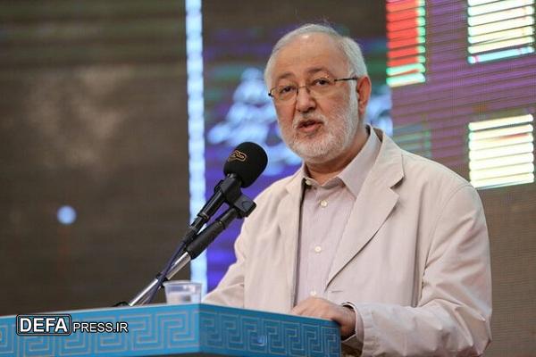تقریظ رهبر انقلاب بر کتاب «پاسیاد پسر خاک» منتشر شد
