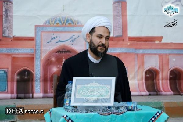 باید با جان و مال برای حجت خدا جهاد کنیم