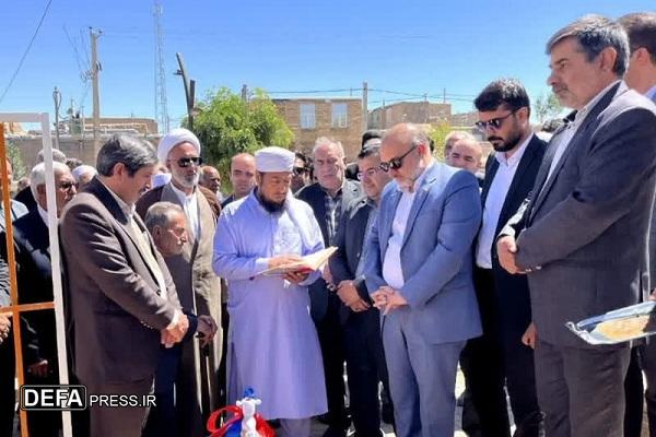 افتتاح پروژه‌های محرومیت‌زدایی در شهرستان زاوه