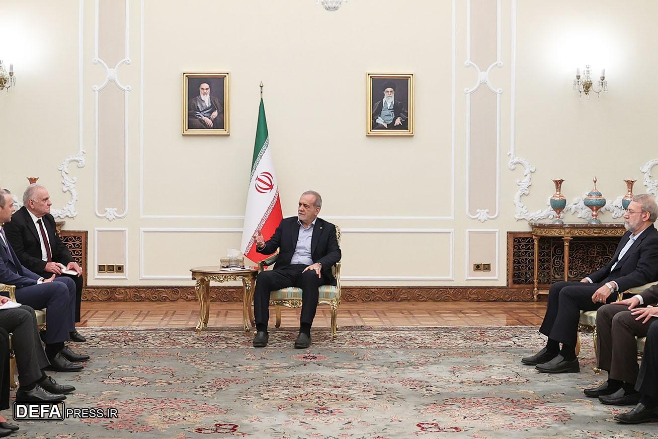 پزشکیان: هیچ قدرت خارجی نباید خللی در روابط ایران و ارمنستان ایجاد کند