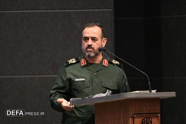 تاریخ مقاومت ملت ایران باید برای نسل‌های جدید بازخوانی شود