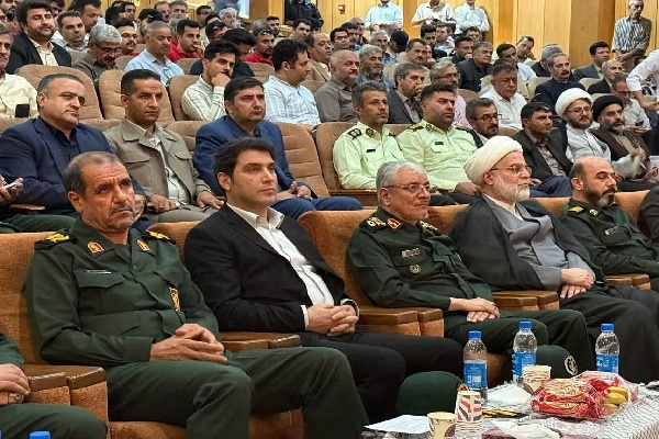 تصاویر/ یادواره شهدای دولت و خدمت در مجتمع فجر سنندج برگزار شد