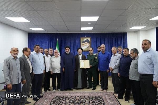 تجلیل نماینده ولی فقیه در لرستان از سرهنگ پاسدار «محسن رشیدی»