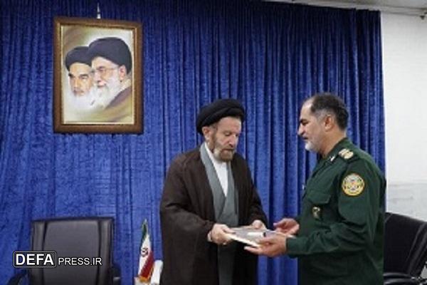 تجلیل نماینده ولی فقیه در لرستان از سرهنگ پاسدار «محسن رشیدی»