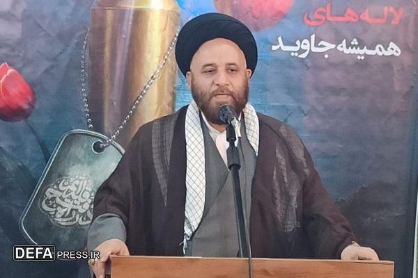 خدمت به مردم بزرگترین عرصه دفاع مقدس است
