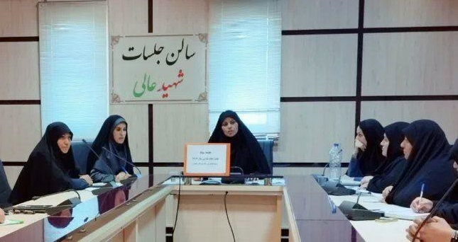 تأکید بر نقش بانوان در گرامیداشت هفته دفاع مقدس