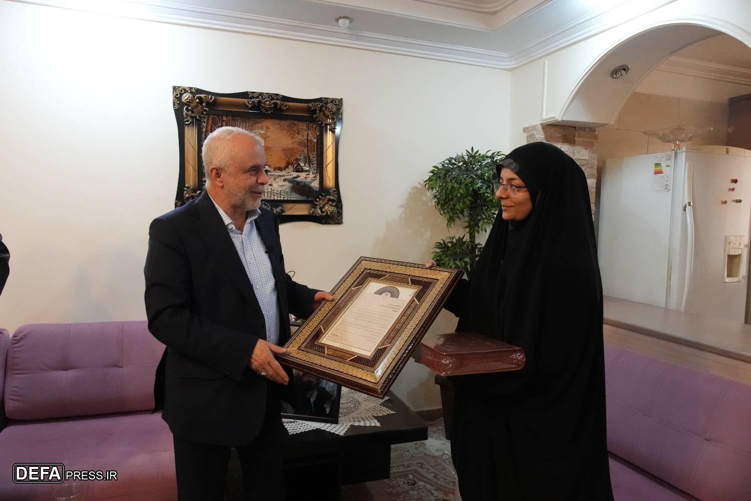 دیدار سعید اوحدی با خانواده معظم شهیدان «محمد سلیمی و ملکی سرولاتی»