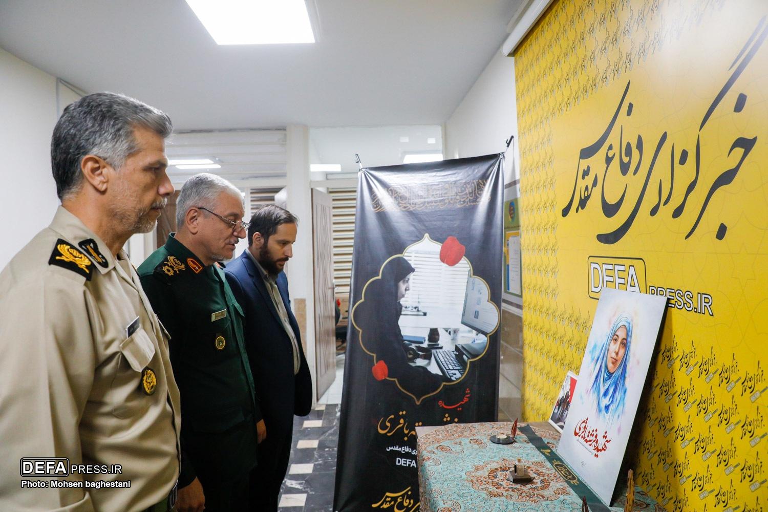 سردار طلایی‌نیک از خبرگزاری دفاع مقدس بازدید کرد