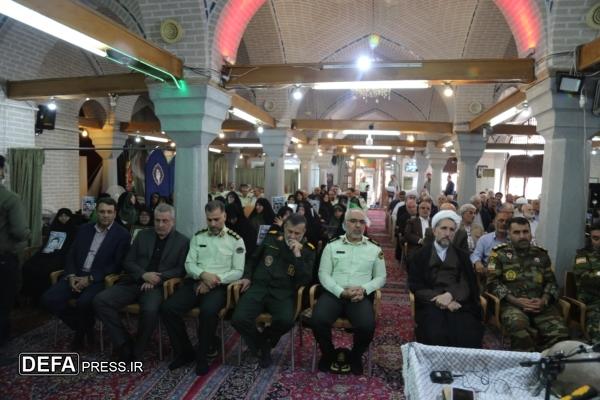 دیدار فرماندهان و خانواده‌های شهدا با نماینده ولی‌فقیه در استان قزوین برگزار شد