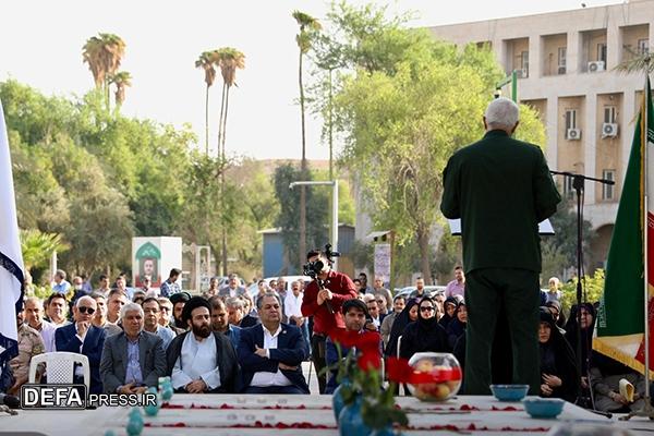 دانشجویان ما باید در تراز نظام جمهوری اسلامی تربیت شوند