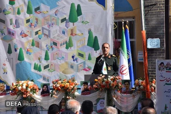دانش‌آموزان باید با علم آموزی راه شهدا را ادامه دهند