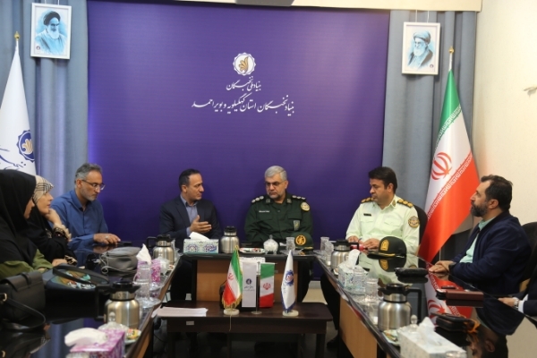 تصاویر/نشست هم اندیشی مدیرکل حفظ آثار دفاع مقدس و مقاومت کهگیلویه و بویراحمد با نخبگان استان