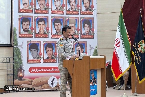 حضور روزانه بیش از ۱۵ هزار بازدیدکننده در نمایشگاه دفاع مقدس اردبیل