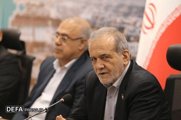 پزشکیان: دشمن از سرمایه انسانی ما می‌ترسد