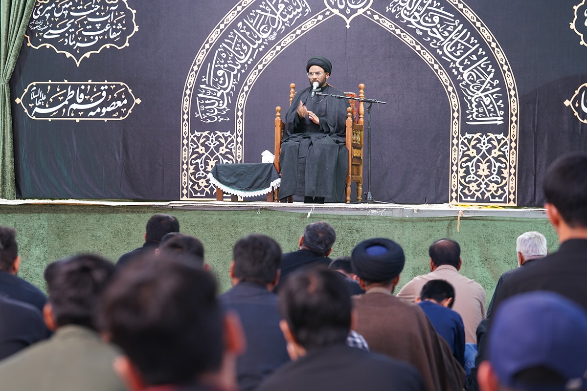 تصاویر/ عزاداری اردوزبانان در سالروز رحلت کریمه اهل بیت(س)