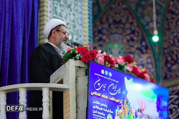 نهضت امام خمینی (ره) امروز تبدیل به جبهه مقاومت شده است/ والدین، دو نقش وراثت و تربیت فعال در ساختار فرزند دارند