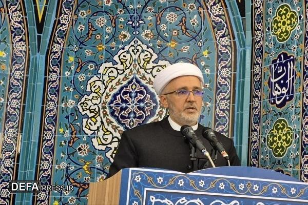 ملت ایران با هوشیاری و بصیرت توطئه‌های دشمنان را نقش بر آب می‌کنند