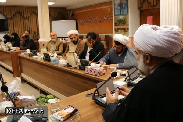 حفظ وحدت و همبستگی تنها راه مبارزه با استکبار جهانی است