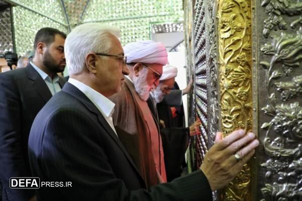 ادای احترام تولیت آستان قدس رضوی به شهدای خراسان شمالی